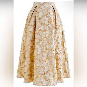 Midi length flare A-line skirt